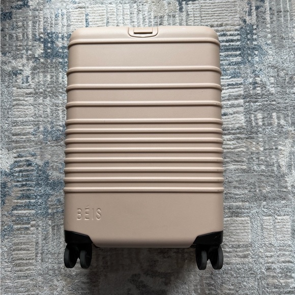 BEIS Handbags - BEIS Beige Carry On